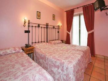 Hotel Villa De Cabrales اريناس دي كابراليس المظهر الخارجي الصورة